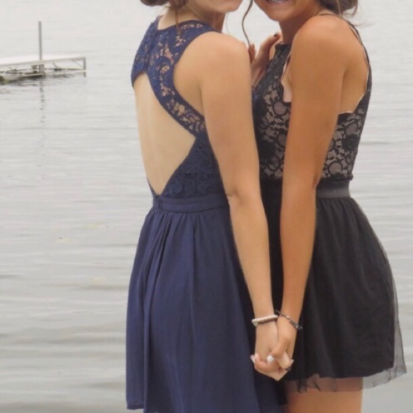 Embroidered-Lace-Bodice Short Homecoming Dress - Picture 2 of 4